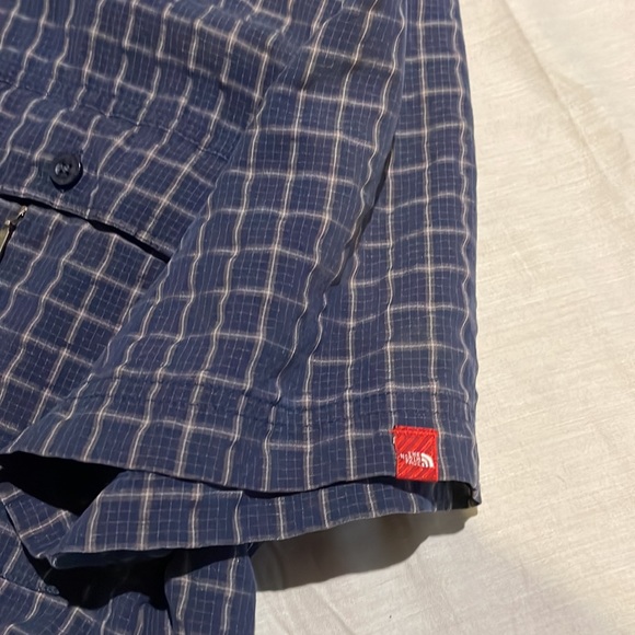 Mens The North Face Base Camp Shirt - Picture 2 of 3